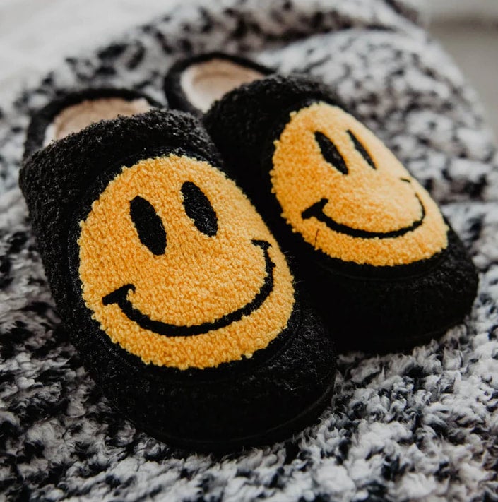 Want to Get Cozy at Home? Try Wearing Slippers – Fashion Gone Rogue